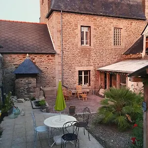 Les Forges Du Lou Séjour chez l'habitant Jugon-les-Lacs