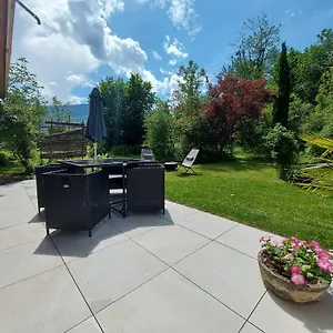 rare-cosy-studio-terrasse-au-coeur-de-st-jorioz.hotels-rhonealpes.com/