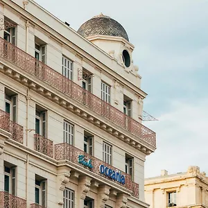 Отель Escale Oceania Vieux Port ***